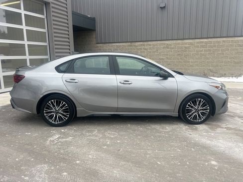 Used 2023 Kia Forte GT-Line image 4