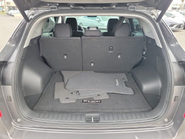 Used 2020 Hyundai Tucson Sport w/ Cargo Package FWD image 27