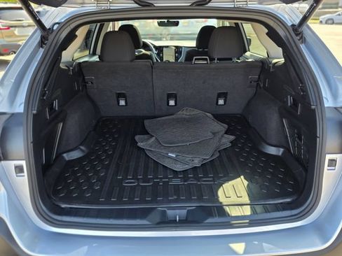 Certified 2023 Subaru Outback Premium AWD/4WD image 11