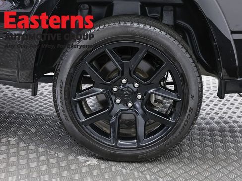 Used 2025 RAM 1500 Laramie w/ Night Edition AWD/4WD image 29
