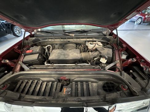 Used 2024 GMC Sierra 1500 SLT w/ SLT Convenience Package image 29