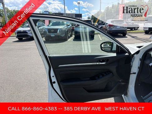 Certified 2023 Nissan Altima 2.5 SV w/ SV Premium Package AWD/4WD image 10