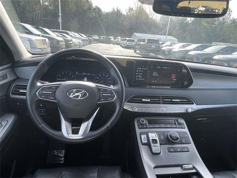 Certified 2022 Hyundai Palisade SEL w/ Premium Package image 11