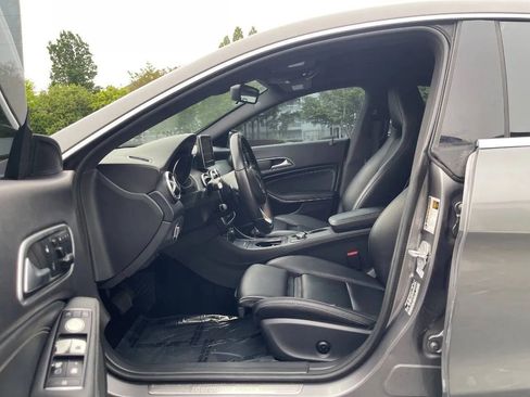 Used 2016 Mercedes-Benz CLA 250 image 15