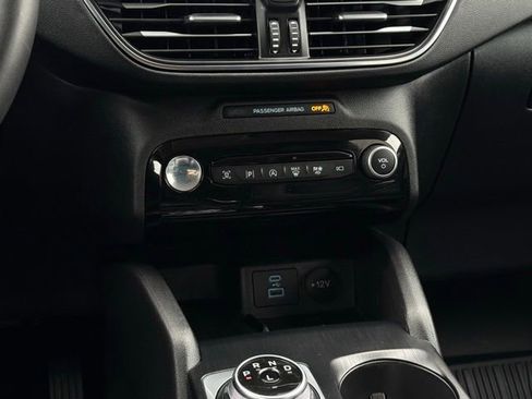 Used 2023 Ford Escape Platinum AWD/4WD image 28