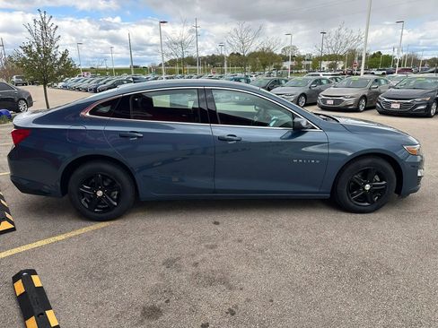 Used 2024 Chevrolet Malibu LT FWD image 4