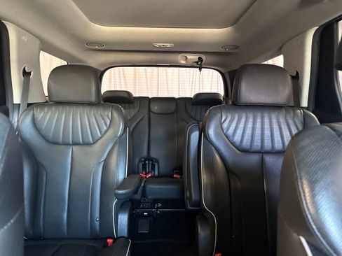Used 2024 Hyundai Palisade Limited AWD/4WD image 21