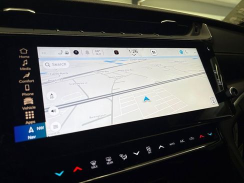 New 2026 Jeep Grand Cherokee Altitude image 24