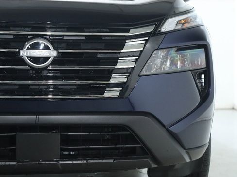 Certified 2026 Nissan Rogue SV image 8