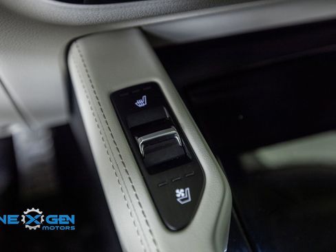 Used 2022 Kia Telluride SX w/ SX Prestige Package AWD/4WD image 21
