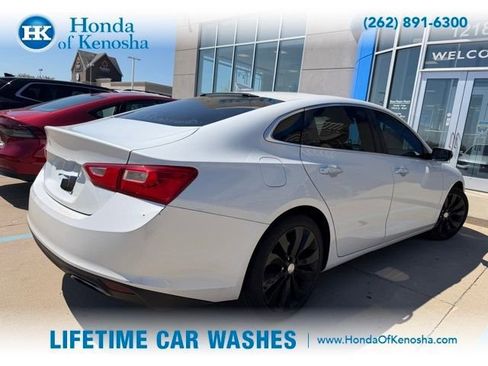 Used 2016 Chevrolet Malibu Premier image 2
