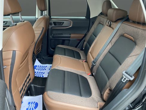 New 2026 Ford Bronco Sport Outer Banks w/ Sasquatch Outer Banks Package AWD/4WD image 40
