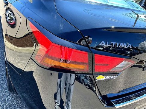 Certified 2023 Nissan Altima 2.5 SR AWD/4WD image 31