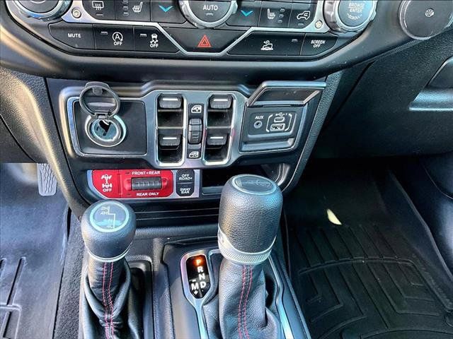 Used 2022 Jeep Gladiator Rubicon w/ LED Lighting Group AWD/4WD image 24