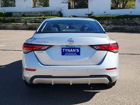 Certified 2021 Nissan Sentra S image 4