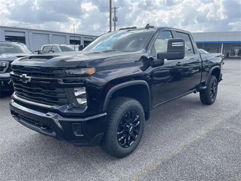 New 2025 Chevrolet Silverado 2500 Custom w/ Custom Value Package image 3