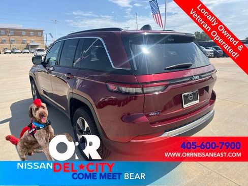Used 2024 Jeep Grand Cherokee Limited 4xe AWD/4WD image 3