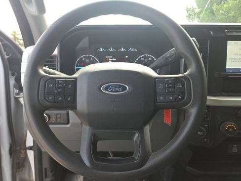 Used 2024 Ford F250 XLT AWD/4WD image 8