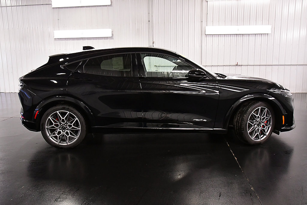 New 2026 Ford Mustang Mach-E GT AWD/4WD image 8