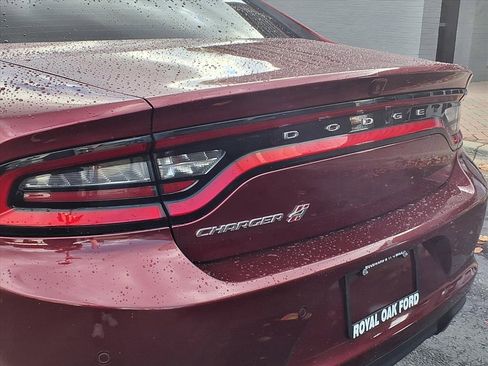 Used 2021 Dodge Charger SXT image 22