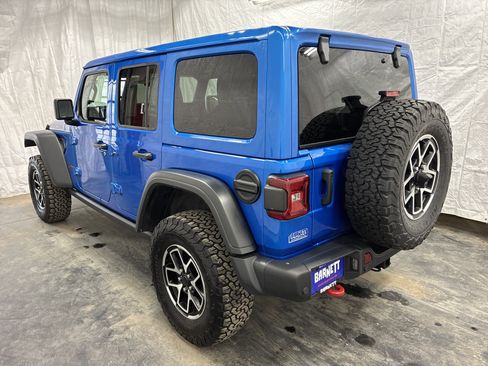 Certified 2025 Jeep Wrangler Unlimited Rubicon w/ Safety Group AWD/4WD image 6