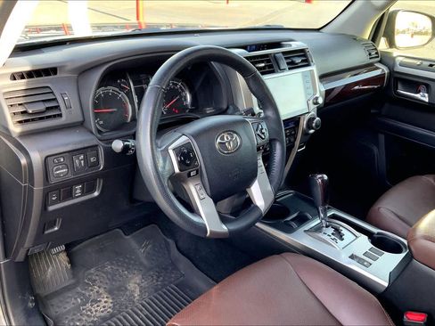 Used 2021 Toyota 4Runner Limited image 18