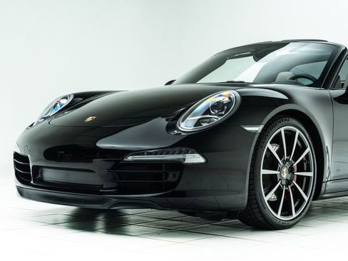 Used 2014 Porsche 911 Targa 4S AWD/4WD image 10