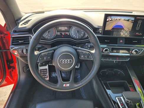 Used 2022 Audi S5 Premium image 12