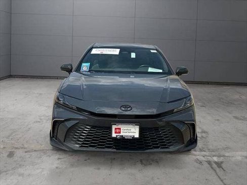 Used 2025 Toyota Camry SE w/ Convenience Package FWD image 98