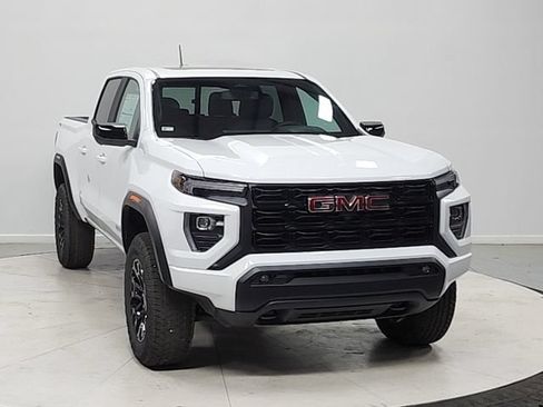 New 2026 GMC Canyon Elevation w/ Convenience Package AWD/4WD image 2