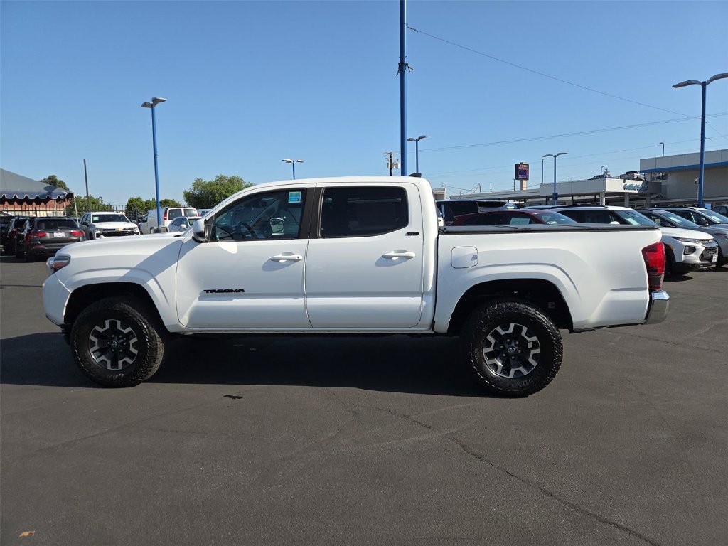 Used 2019 Toyota Tacoma SR5 RWD image 30