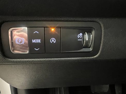 New 2026 Chevrolet Traverse LT image 33