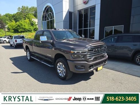 Used 2025 RAM 2500 Laramie w/ Sport Appearance Package AWD/4WD image 1