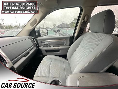 Used 2020 RAM 1500 Classic SLT AWD/4WD image 18