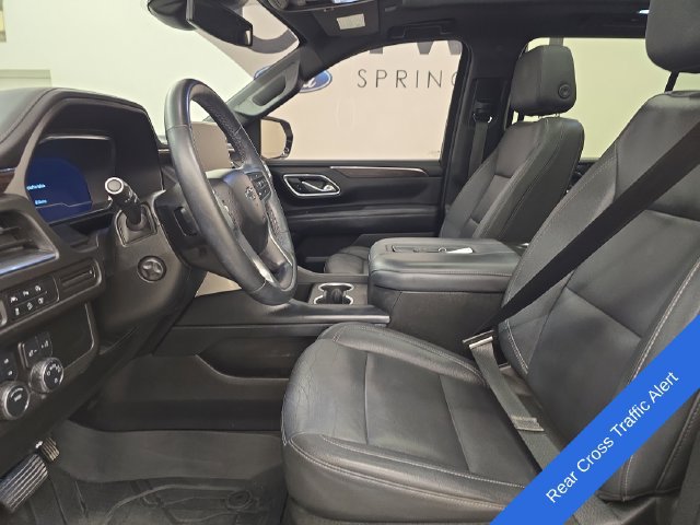 Used 2024 Chevrolet Tahoe Z71 w/ Luxury Package AWD/4WD image 23