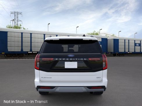 New 2026 Ford Expedition Max Platinum w/ Driver's Package AWD/4WD image 5