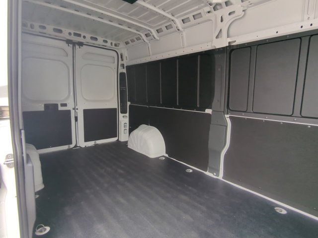Used 2025 RAM ProMaster 3500 w/ Convenience Group FWD image 15