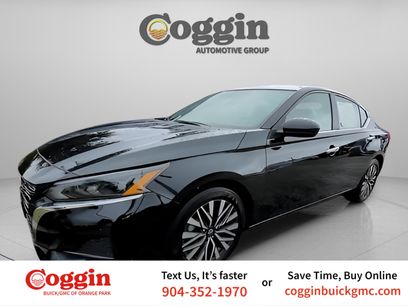 Used 2024 Nissan Altima 2.5 SV