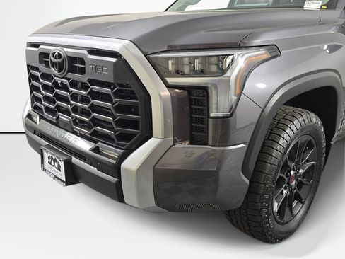 Used 2022 Toyota Tundra Limited w/ TRD Off-Road Package AWD/4WD image 11
