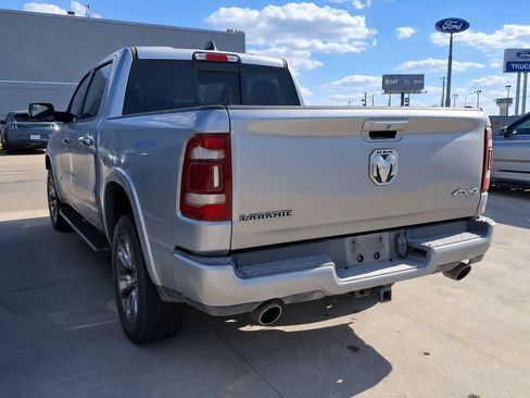 Used 2020 RAM 1500 Laramie w/ Sport Appearance Package AWD/4WD image 9