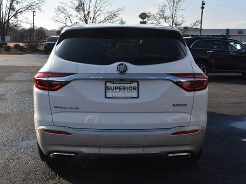 Used 2021 Buick Enclave Essence w/ Sound and Sites Package image 6