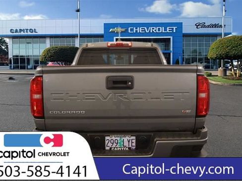 Used 2022 Chevrolet Colorado LT w/ Luxury Package AWD/4WD image 4