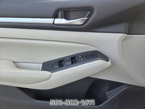 Used 2022 Nissan Altima 2.5 SV FWD image 28