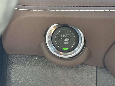 New 2026 Chevrolet Suburban High Country image 29