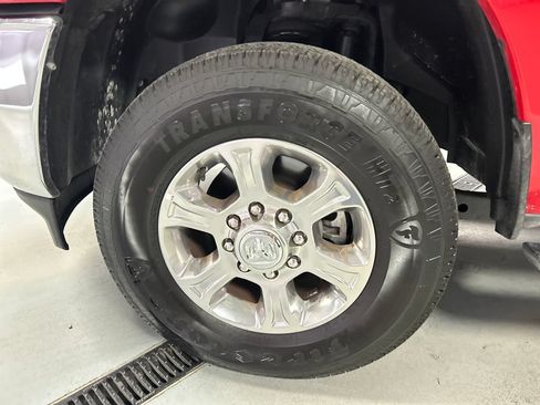 Used 2026 RAM 2500 Big Horn AWD/4WD image 9