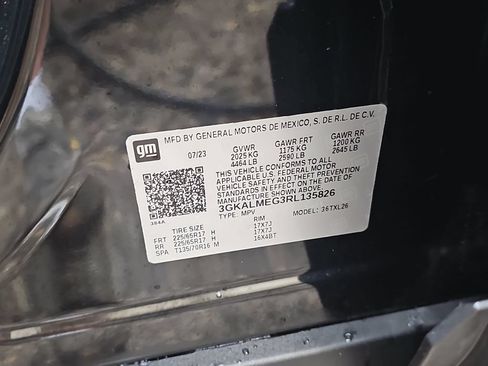 Used 2024 GMC Terrain SLE w/ Driver Convenience Package FWD image 41