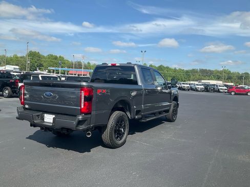 New 2026 Ford F250 XL AWD/4WD image 5