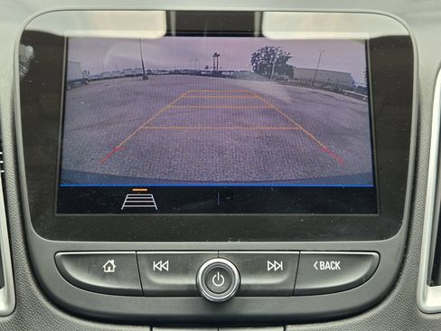 Used 2020 Chevrolet Malibu LS FWD image 18