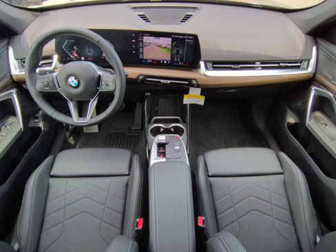 New 2026 BMW X1 xDrive28i w/ Convenience Package AWD/4WD image 16