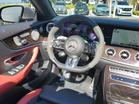 Used 2023 Mercedes-Benz E 53 AMG 4MATIC Cabriolet image 15